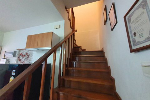 Townhouse in Bang Kruai, Thailand 2 bedrooms № 141676 - photo 18