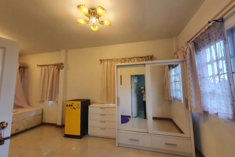 Townhouse in Bang Kruai, Thailand 2 bedrooms № 141676 - photo 11