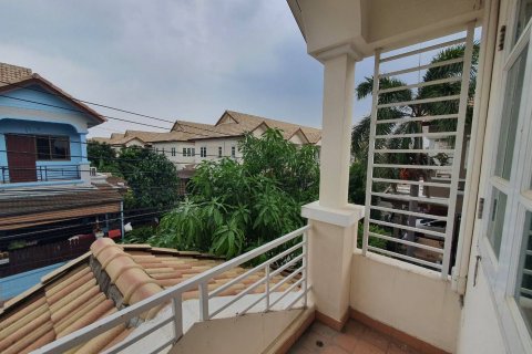 Townhouse in Bang Kruai, Thailand 2 bedrooms № 141676 - photo 12