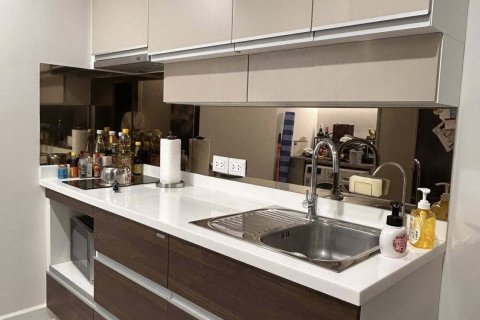 Студия в кондо в Ян Наве, Бангкок, Таиланд № 141678 - фото 4