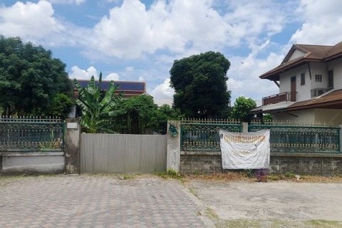 Land in Dusit, Bangkok, Thailand 652 sq.m. № 171670 - photo 5