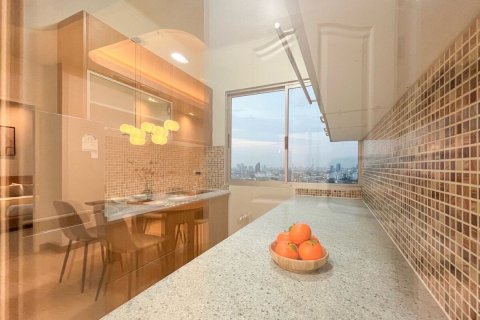 Penthouse in Bang Phlat, Bangkok, Thailand 2 bedrooms № 171672 - photo 15