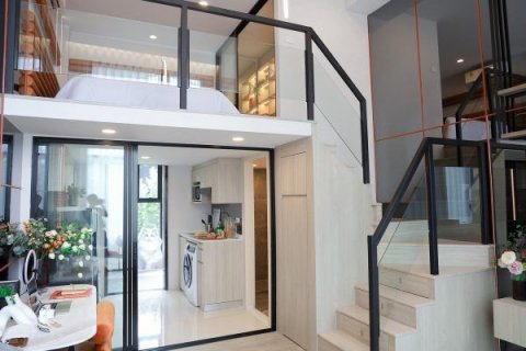 Кондоминиум с 2 спальнями в Самутпракане, Таиланд № 135556 - фото 2