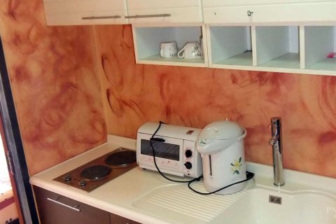 Studio in the Condo on Jomtien Beach, Pattaya, Thailand  № 204443