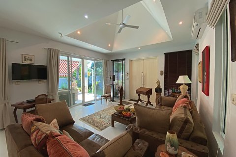 Villa in Hua Hin, Thailand 3 bedrooms № 168702 - photo 23