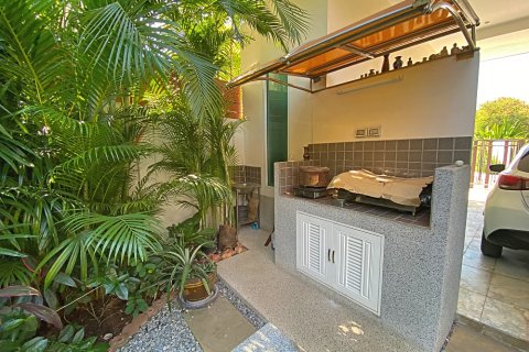 Villa in Hua Hin, Thailand 3 bedrooms № 168702 - photo 3
