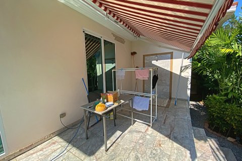 Villa in Hua Hin, Thailand 3 bedrooms № 168702 - photo 12