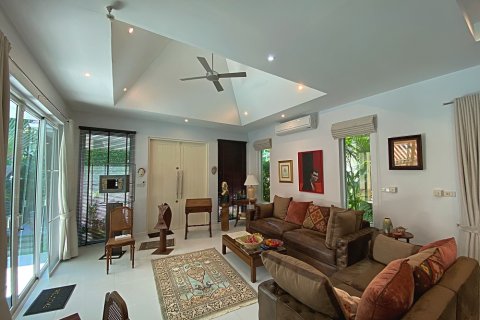 Villa in Hua Hin, Thailand 3 bedrooms № 168702 - photo 22