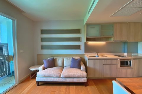 Condo in Hua Hin, Thailand, 1 bedroom  № 168706 - photo 3