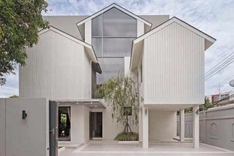 Дом в Ваттхане, Бангкок, Таиланд с 3 спальнями  № 157069