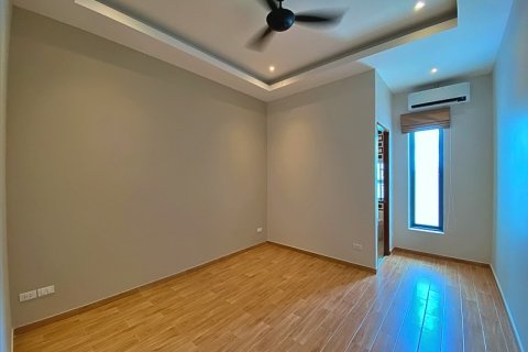 Villa in Hua Hin, Thailand 4 bedrooms № 168815 - photo 21