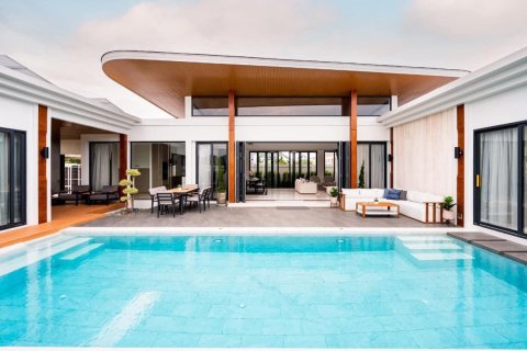 Villa in Hua Hin, Thailand 3 bedrooms № 168812