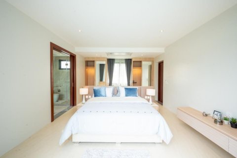 Villa in Hua Hin, Thailand 3 bedrooms № 168812 - photo 14