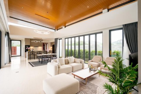 Villa in Hua Hin, Thailand 3 bedrooms № 168812 - photo 6