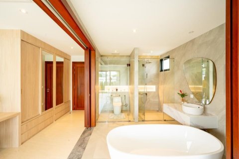 Villa in Hua Hin, Thailand 3 bedrooms № 168812 - photo 18