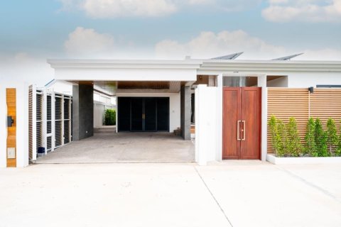 Villa in Hua Hin, Thailand 3 bedrooms № 168812 - photo 20