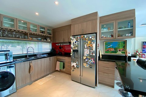 Villa in Hua Hin, Thailand 3 bedrooms № 168816 - photo 21