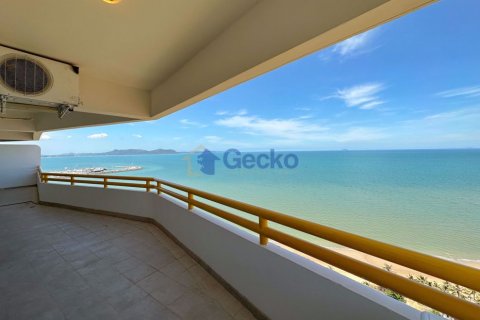 Condo in Pattaya, Thailand, 3 bedrooms № 197303 - photo 21