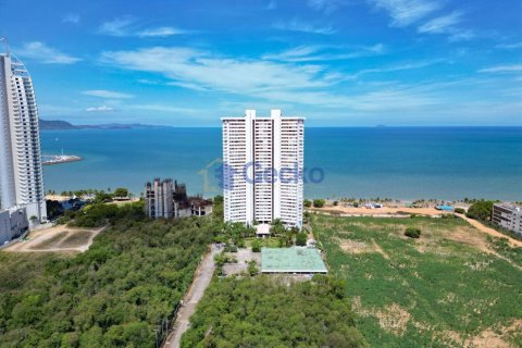 Condo in Pattaya, Thailand, 3 bedrooms № 197303 - photo 4