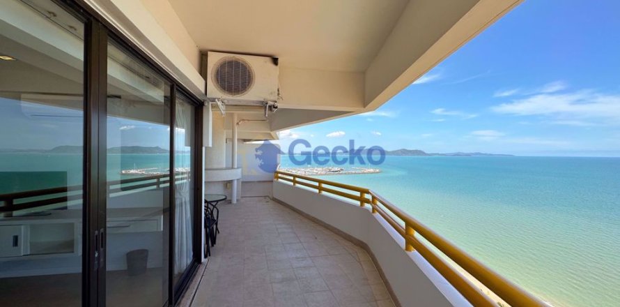 Condo in Pattaya, Thailand, 3 bedrooms № 197303