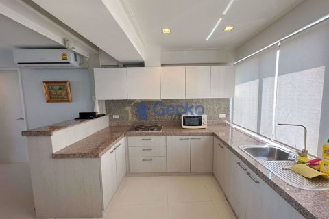 Condo in Pattaya, Thailand, 3 bedrooms № 197303 - photo 9