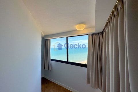 Condo in Pattaya, Thailand, 3 bedrooms № 197303 - photo 26