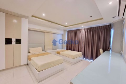 Condo in Pattaya, Thailand, 3 bedrooms  № 197306 - photo 24
