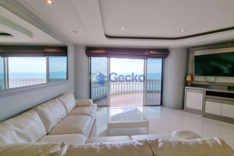 Condo in Pattaya, Thailand, 3 bedrooms  № 197306 - photo 10