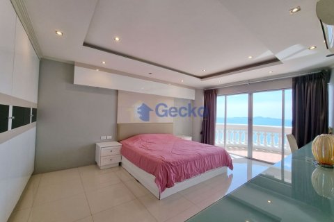 Condo in Pattaya, Thailand, 3 bedrooms  № 197306 - photo 4
