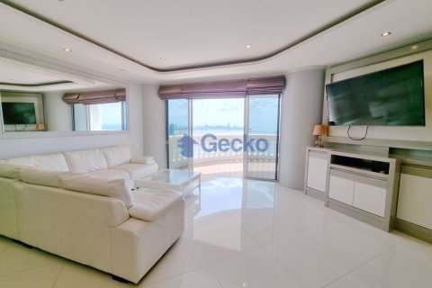 Condo in Pattaya, Thailand, 3 bedrooms  № 197306 - photo 20