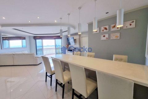 Condo in Pattaya, Thailand, 3 bedrooms  № 197306 - photo 19