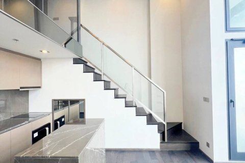 Duplex in Bangkok, Thailand 1 bedroom № 168163 - photo 2