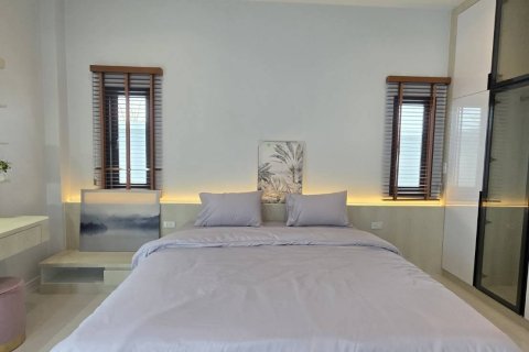 House in Bang Lamung, Thailand 3 bedrooms № 168164 - photo 12