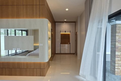 House in Bang Lamung, Thailand 3 bedrooms № 168164 - photo 20