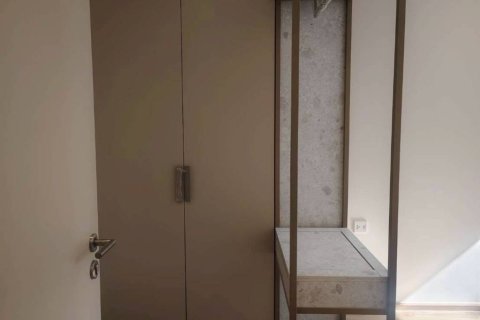 Condo in Bangkok, Thailand, 1 bedroom  № 168162 - photo 3