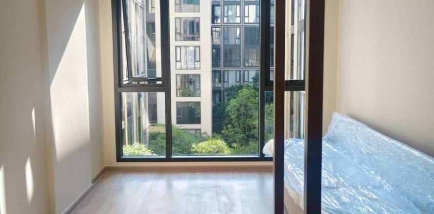 Condo in Bangkok, Thailand, 1 bedroom  № 168162