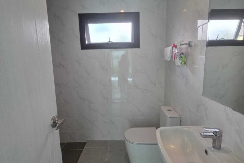House in Phuket, Thailand 4 bedrooms № 148137 - photo 7