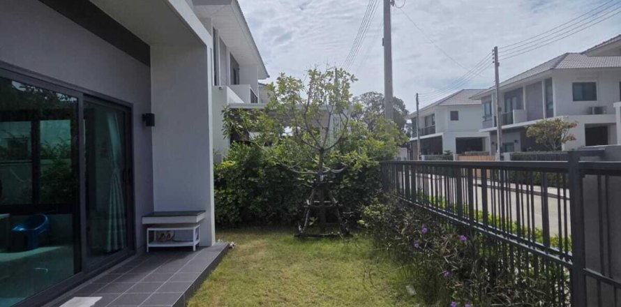 House in Phuket, Thailand 4 bedrooms № 148137