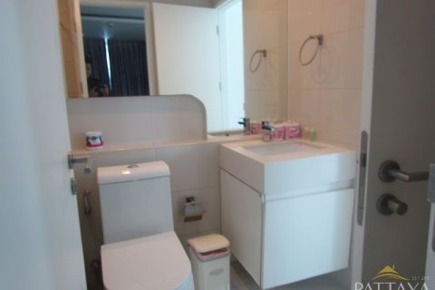 Condo in Pattaya, Thailand, 1 bedroom № 204280 - photo 16