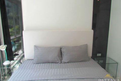 Condo in Pattaya, Thailand, 1 bedroom № 204280 - photo 13