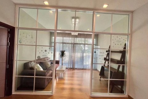 House in Chiang Mai, Thailand 5 bedrooms № 147556 - photo 4