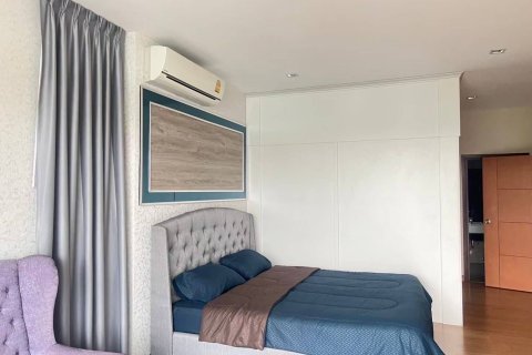 House in Chiang Mai, Thailand 5 bedrooms № 147556 - photo 9