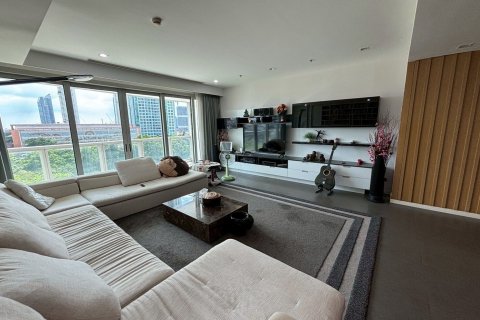 Кондоминиум с 3 спальнями в Кхлонг Сане, Бангкок, Таиланд № 147554 - фото 5