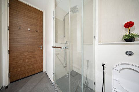 Condo in Khlong San, Bangkok, Thailand, 3 bedrooms  № 147554 - photo 25