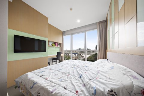 Condo in Khlong San, Bangkok, Thailand, 3 bedrooms  № 147554 - photo 22