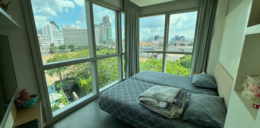 Кондоминиум с 3 спальнями в Кхлонг Сане, Бангкок, Таиланд № 147554