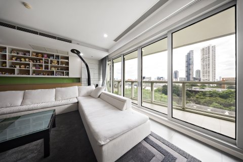 Condo in Khlong San, Bangkok, Thailand, 3 bedrooms  № 147554 - photo 28