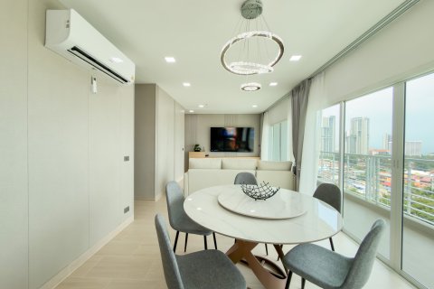 Condo in Pattaya, Thailand, 2 bedrooms  № 147560 - photo 12
