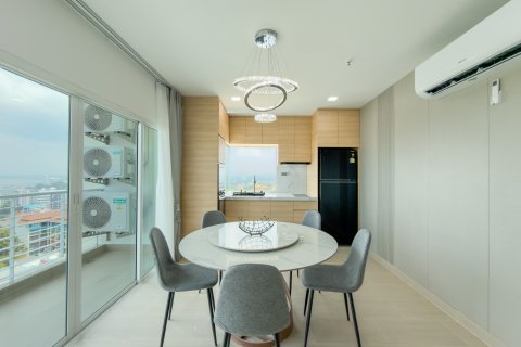 Condo in Pattaya, Thailand, 2 bedrooms  № 147560 - photo 2