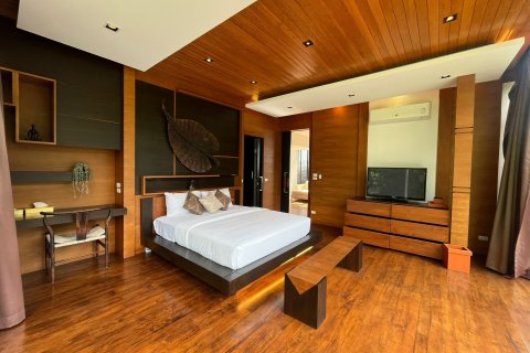 Penthouse in Kathu, Thailand 3 bedrooms № 137602 - photo 8